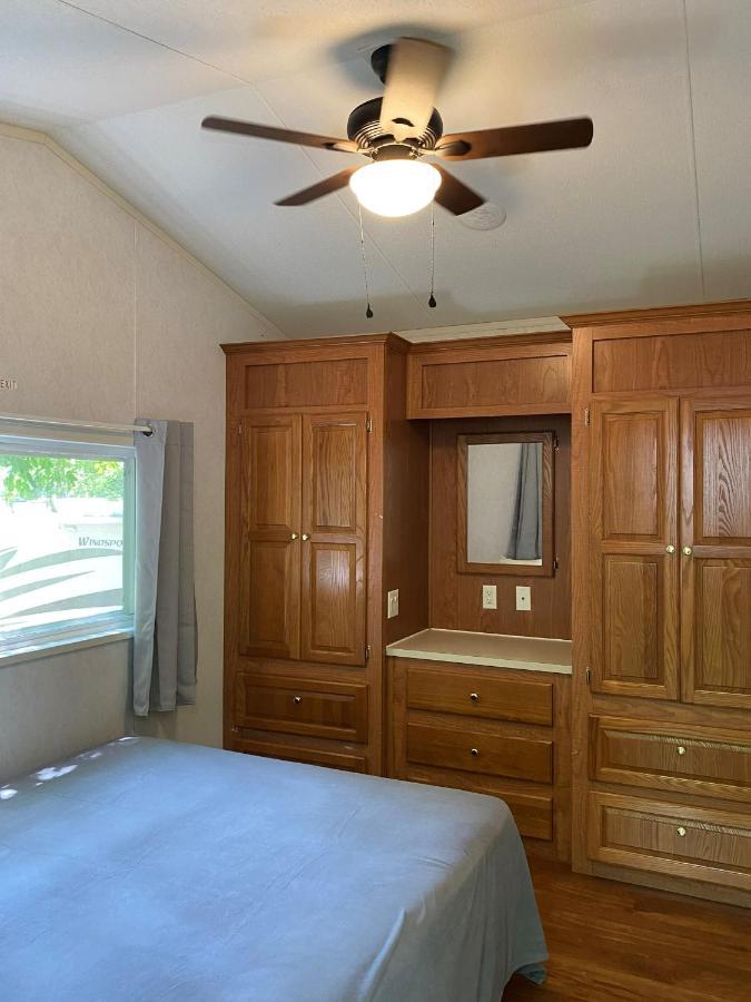 The Vintage Rv'S At Wilderness Presidential Camp Resort By Tripforth Spotsylvania Экстерьер фото